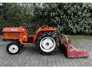 Traktor KUBOTA