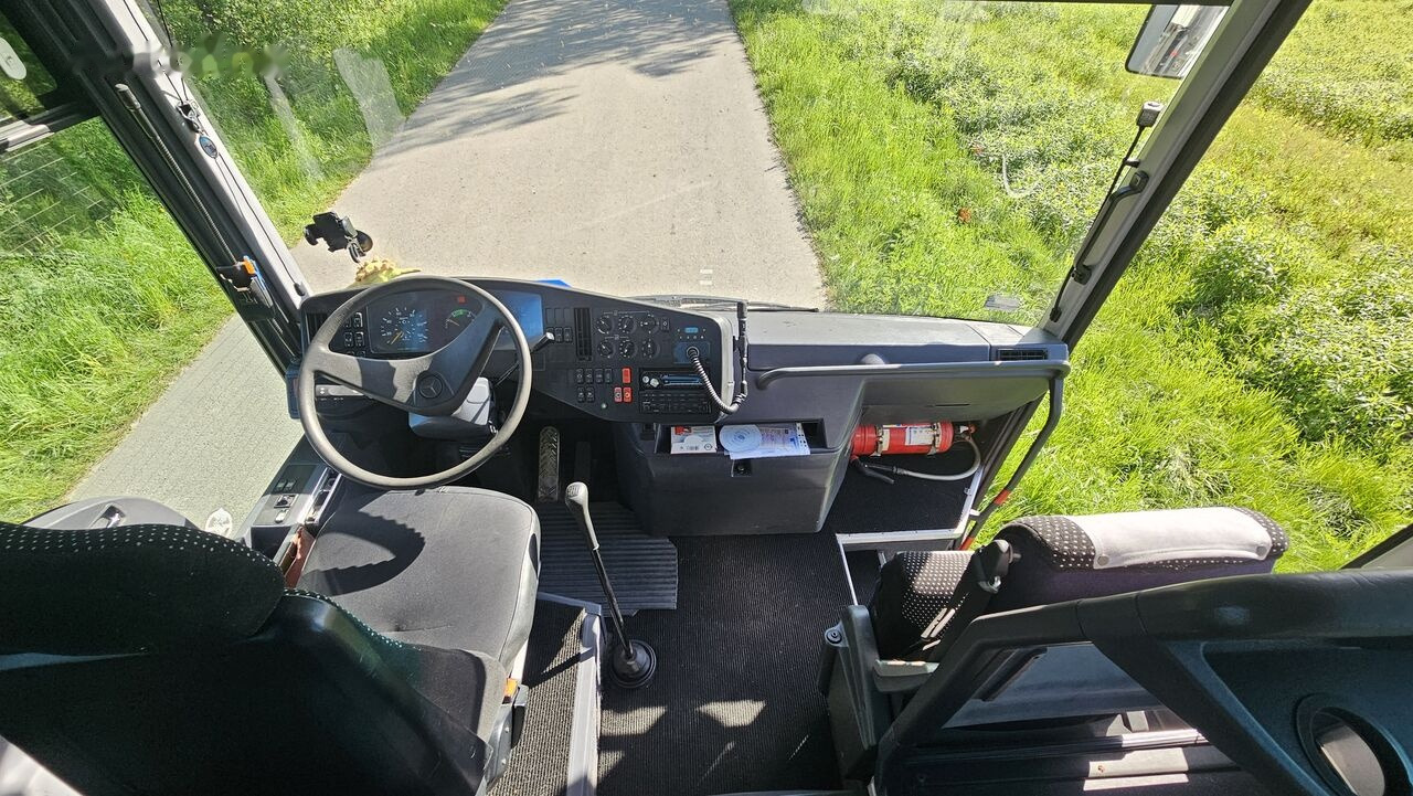 Kaugsõidu buss Mercedes-Benz 0404 RHD TOURISMO - AIRCO - V8 - manual - EXPORT: pilt 15