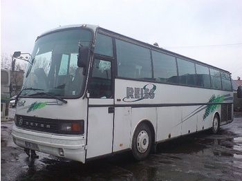 Kaugsõidu buss Setra S 215 HD: pilt 1