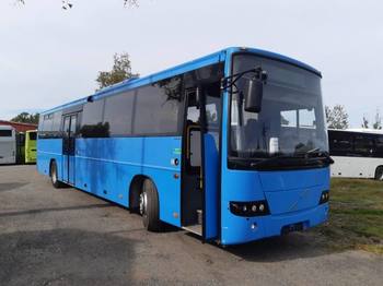 Maakonnaliini buss VOLVO B7R 8700; Euro 4; 12,7m; 49 seats: pilt 1