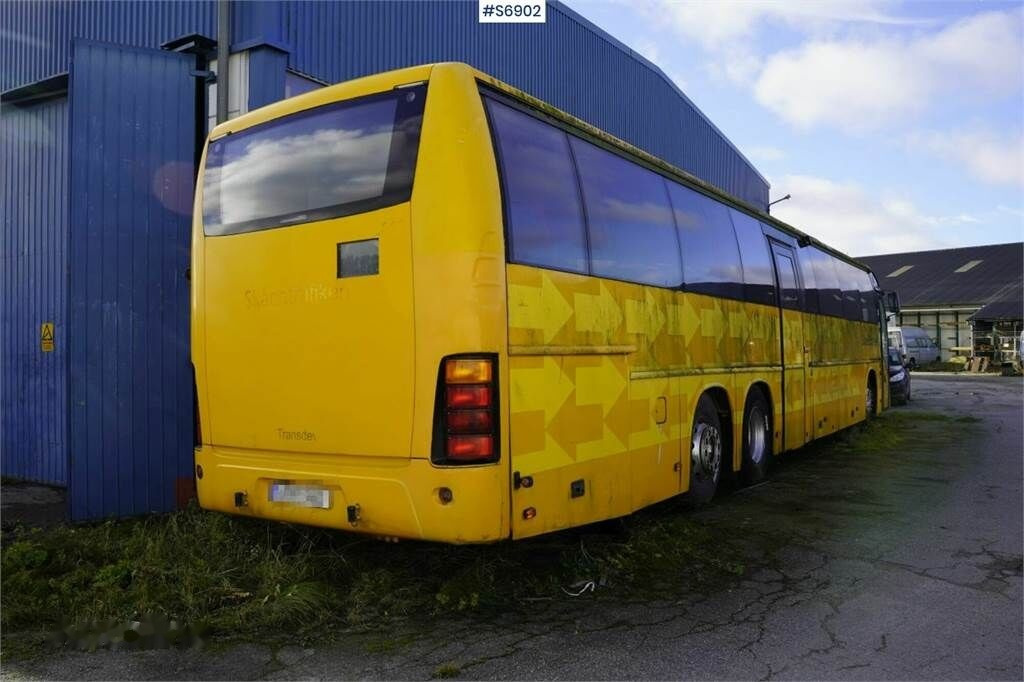 Maakonnaliini buss Volvo Carrus B12M 6x2 bus: pilt 3