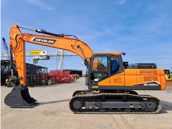 Develon DX225LC-7M - Lintekskavaator