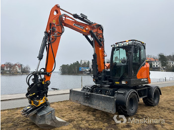  Hjulgrävare Develon DX100W-7 - Lintekskavaator