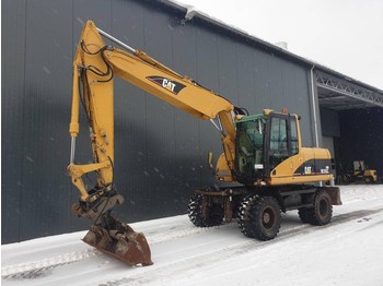 Ratastel ekskavaator Caterpillar M316C