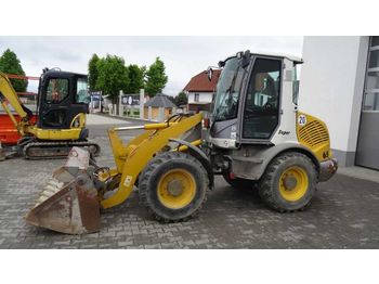 Ratastel laadur Atlas AR 65