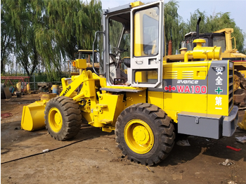 Ratastel laadur KOMATSU WA100