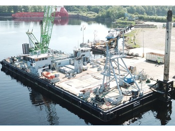 Rheinwerft Seagoing Barge & Sennebogen 7700 Crane - Roomikkraana