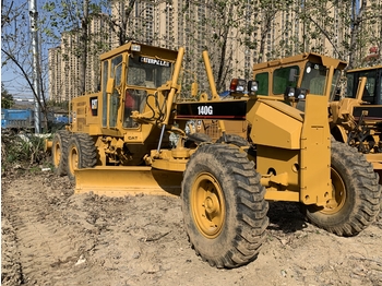 Teehöövel CATERPILLAR 140G