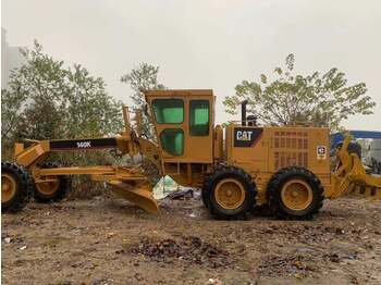 Teehöövel CATERPILLAR 140K