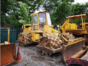 Tihendaja Caterpillar 815 N