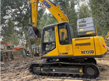 Lintekskavaator Used crawler xcmg XE135D china excavator for sale: pilt 5