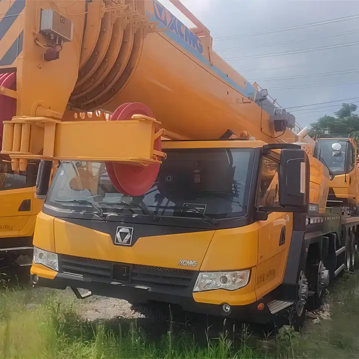 Autokraana XCMG official XCT100 used truck crane 100 ton Mobile Truck Crane: pilt 3