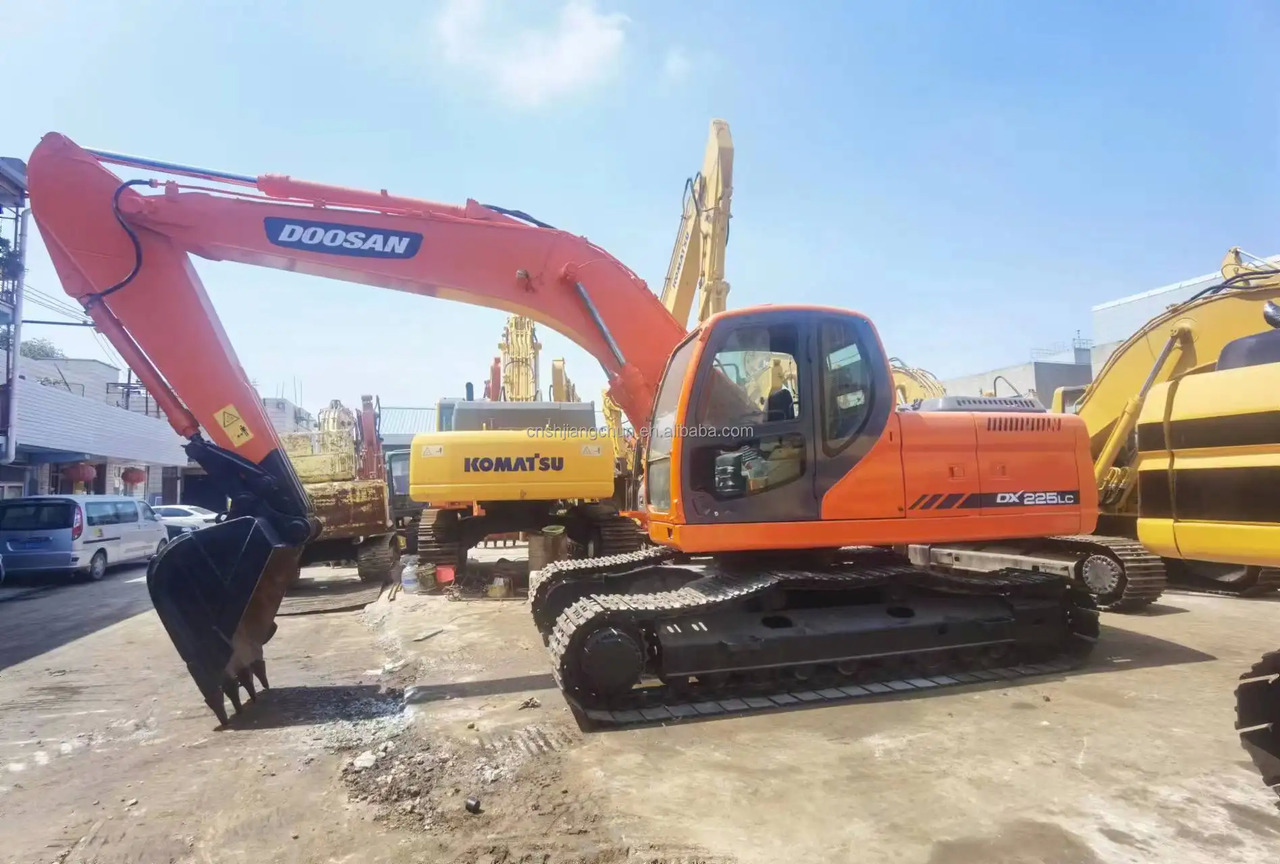 Lintekskavaator second hand excavator used machinery equipment Doosan dx225 used excavators in stock for sale: pilt 2