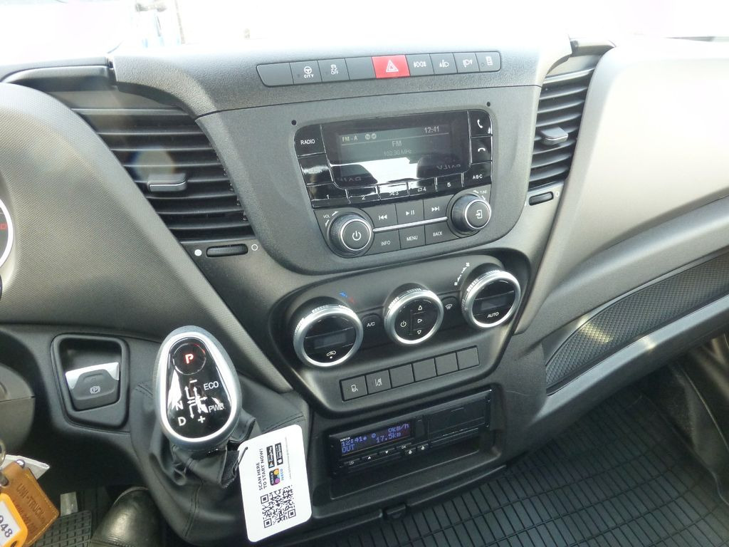 Uus Puksiirauto, Tarbesõiduk Iveco DAILY 70C18 Festplateau Alu Premium Automatik: pilt 22
