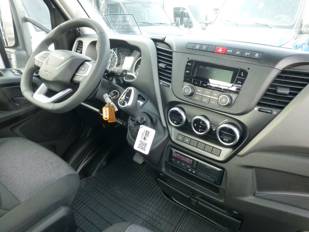 Uus Puksiirauto, Tarbesõiduk Iveco DAILY 70C18 Festplateau Alu Premium Automatik: pilt 29