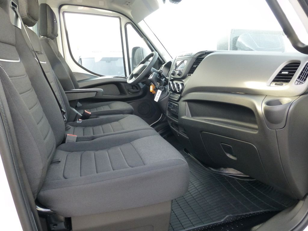 Uus Puksiirauto, Tarbesõiduk Iveco DAILY 70C18 Festplateau Alu Premium Automatik: pilt 21
