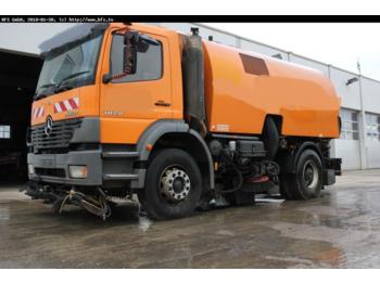 Mercedes-Benz Atego 1828 K Bucher Schörling Optifant 70  - Tänavapühkimismasin