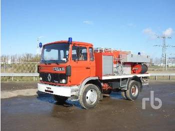 RENAULT S150 11 4x2 - Tuletõrjeauto