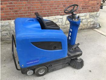 Tänavapuhastusmasin Kehrmaschine R 670 P