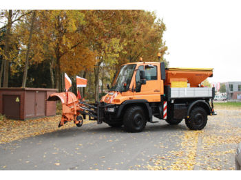 Kommunaal-/ erisõiduk Unimog U400,U300,U500,Unimog