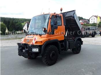 Kommunaal-/ erisõiduk Unimog Unimog U 400 40512 TOP