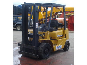 Kahveltõstuk CATERPILLAR GP20