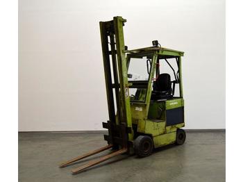 Kahveltõstuk Clark EC500Y30
