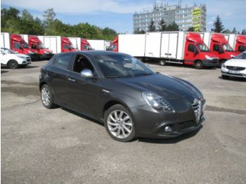 Auto Alfa Romeo Giulietta: pilt 1