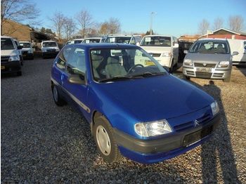 CITROEN Saxo 1,1i SX - Auto