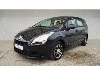 Auto Peugeot 5008 1.6HDI/82kw / tempomat / klima