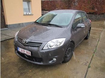 Auto TOYOTA Auris