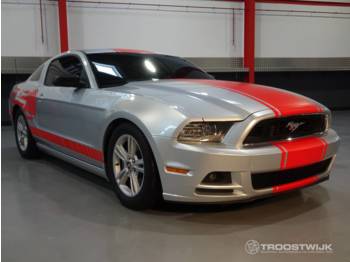 Auto Ford Mustang 3.7L V6 Coupe: pilt 1