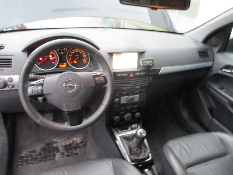 Auto Opel Astra 1.7 CDTI , NOT RUNNING , Navi , Airco , lederen bekleding: pilt 12