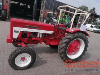 Traktor Case-IH 423: pilt 1