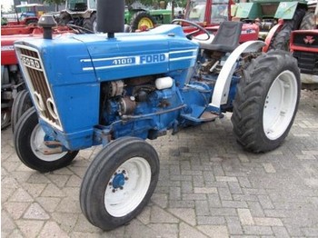 Traktor Ford 4100: pilt 1