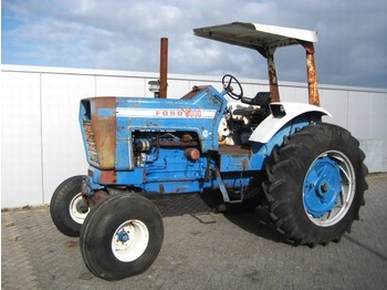Traktor Ford 8000: pilt 1