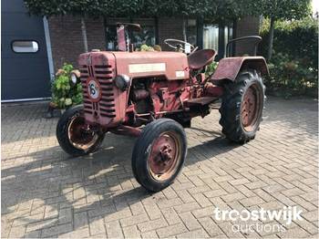 Traktor International Harvester D-214 Standard: pilt 1