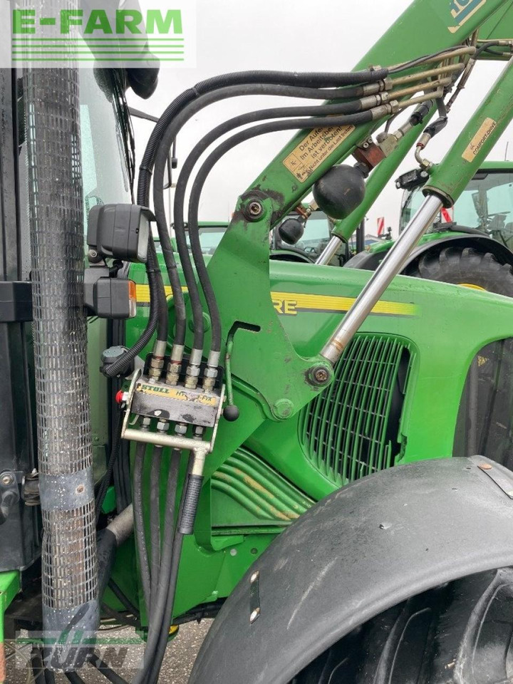 Traktor John Deere 6320: pilt 8