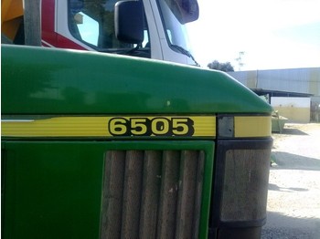 Traktor John Deere 6505: pilt 1