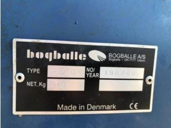 Bogballe m3 w9 - Lägapütt