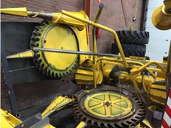 Maisikoristusmasin New Holland RI450 Maisbek