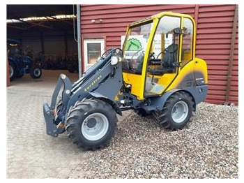 Eurotrac W12 med førerhus  - Minilaadur