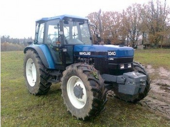 Traktor New Holland 8340: pilt 1