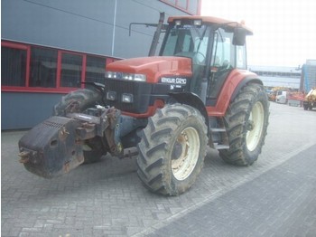 Traktor New Holland G210 Farm Tractor: pilt 1