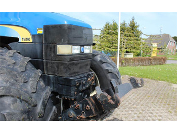 Traktor New Holland TM190: pilt 4