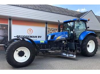 Traktor New Holland T 6010 + Bos wegenschaaf: pilt 1