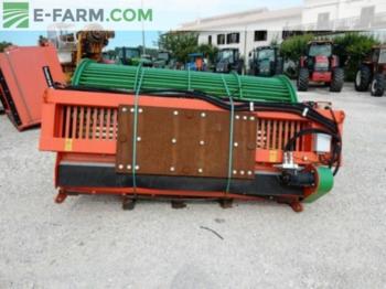 Holaras Tamburo per la Pulizia e il Taglio delle Barbabietole Holaris Hippo 2000 Cod. 3505 - Peedivõtumasin