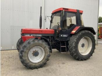 Ratastraktor Case-IH 956