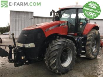 Case-IH Magnum 235 - Traktor