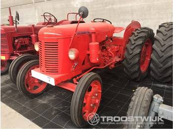 David Brown D25 - Traktor